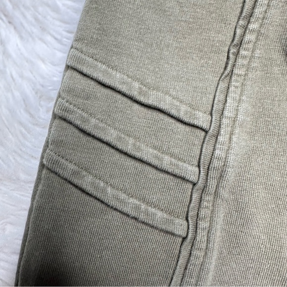 En-Fant Sweatpants Oliver Green Size 5 - Picture 5 of 16